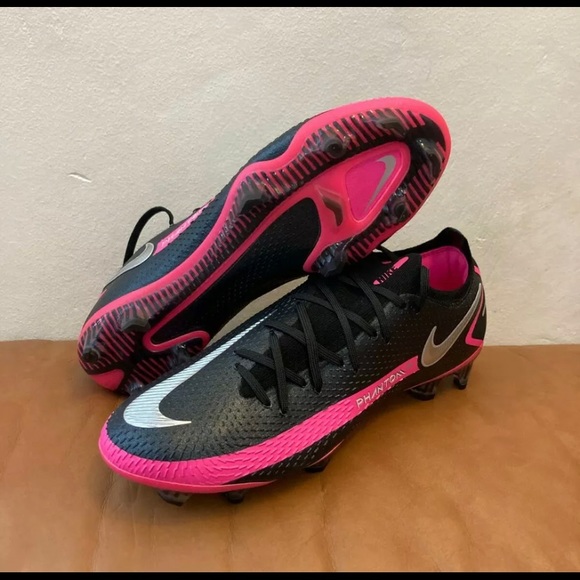 Nike Soccer Phantom GT Elite FG ACC Soccer Cleats